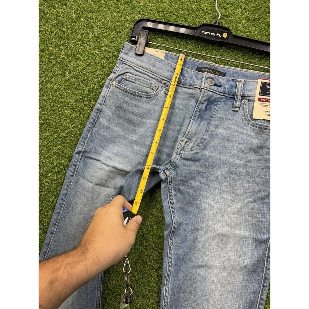 Abercrombie & Fitch Jeans Mens 30x32 Super Skinny Stretch Light Denim 131D0115